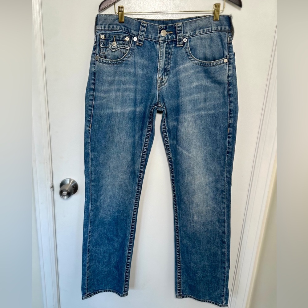 True Religion Men’s Straight Flap Earth Worm SN Straight Leg Relaxed fit Jeans